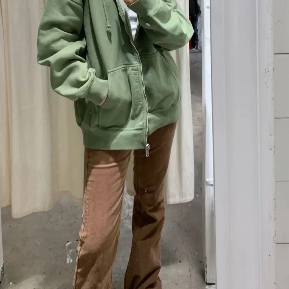 ｛Brandy❤️Melville｝Brand New Christy Hoodie/onesized fit, zip-up - Picture 10 of 10